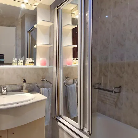 Apartment Desconectaengalicia Cesteiros, Piscina, 100m Playa Silgar