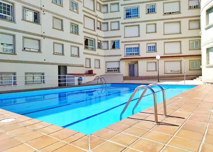 Desconectaengalicia Cesteiros, Piscina, 100m Playa Silgar Apartamento *
